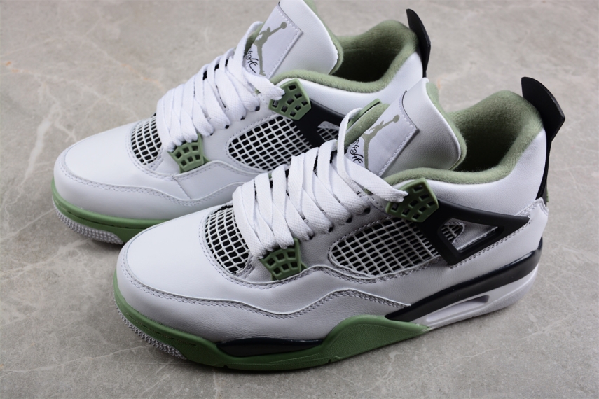 Nike Air Jordan 4 Retro "Oil Green"