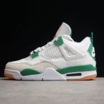 Nike Air Jordan 4 Retro "Pine Green"