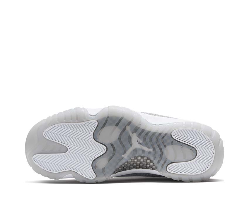 Nike Air Jordan 11 Retro "White Metallic Silver"