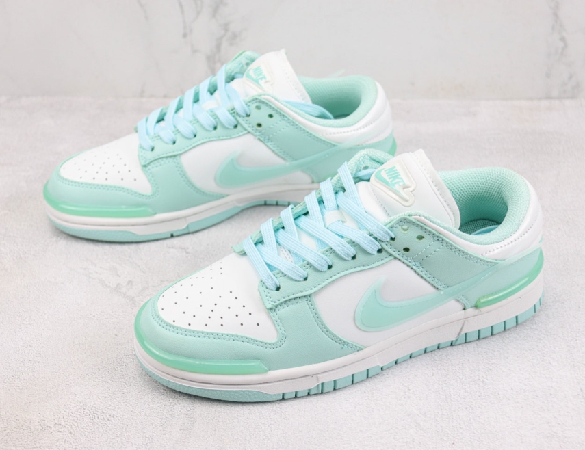 Nike Dunk Low Twist "Jade Ice"