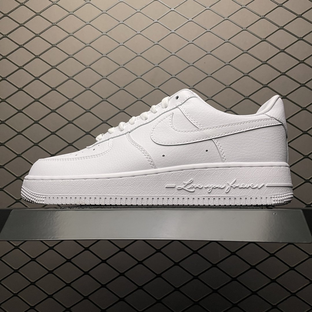 0dc46d87.jpg NOCTA x Nike Air Force 1 Low "Drake" - Imagen 1
