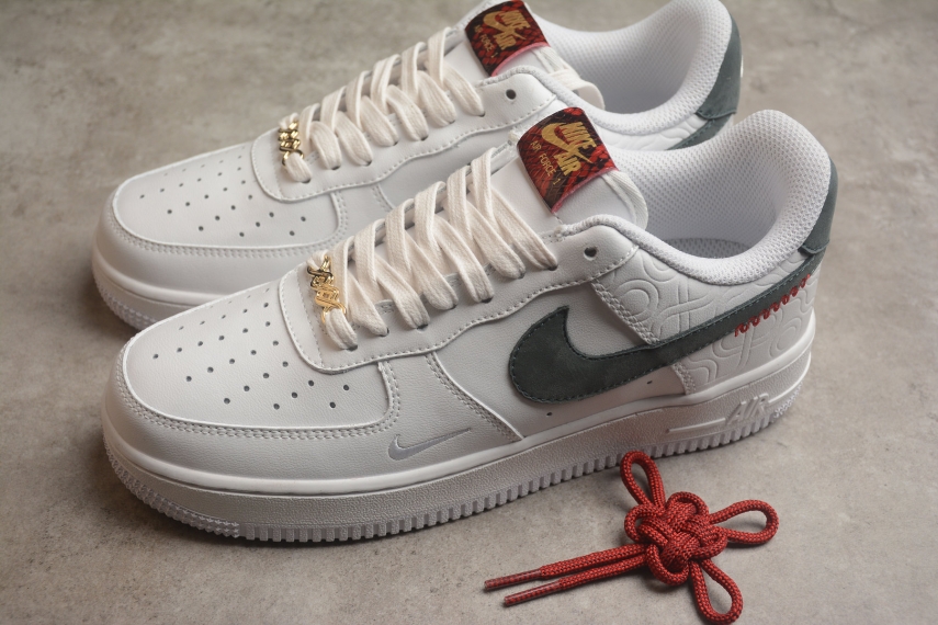 Nike Air Force 1 Low '07 LV8