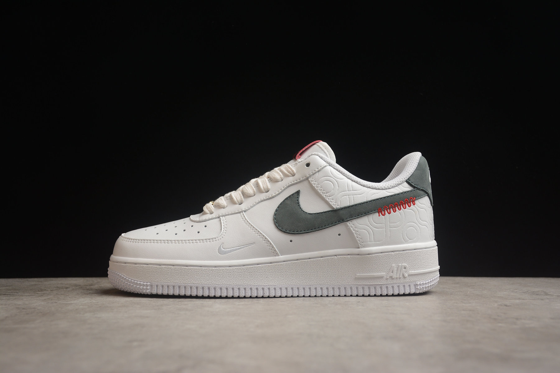 15b4d31a.jpg Nike Air Force 1 Low '07 LV8 - Imagen 1