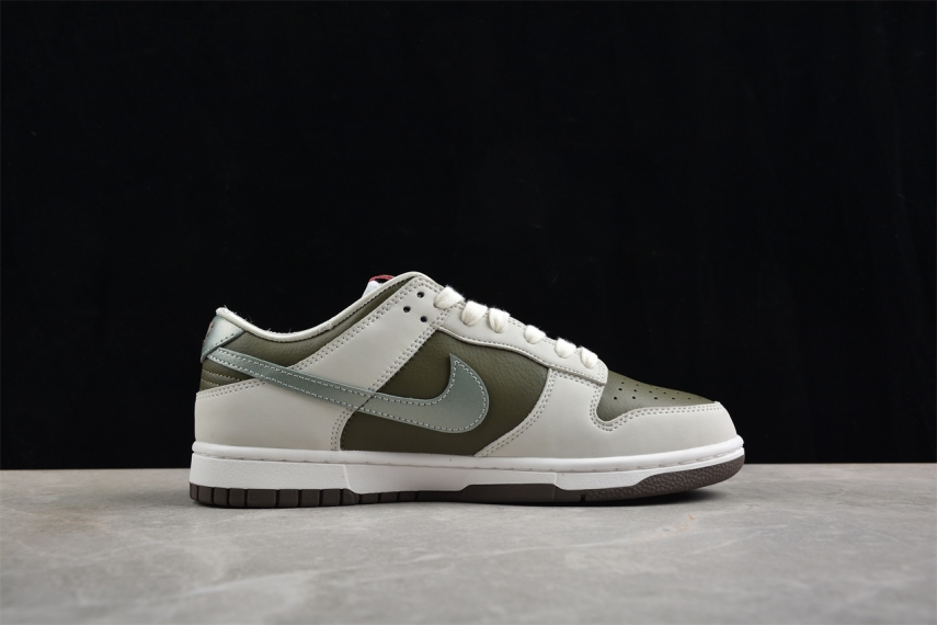 Nike SB Dunk Low "Year of the Snake"