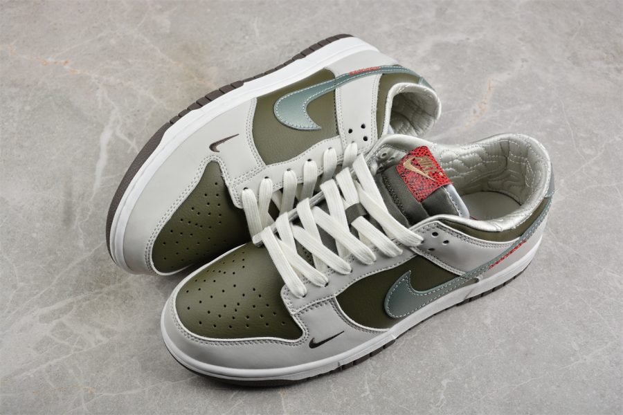 Nike SB Dunk Low "Year of the Snake" - Imagen 2