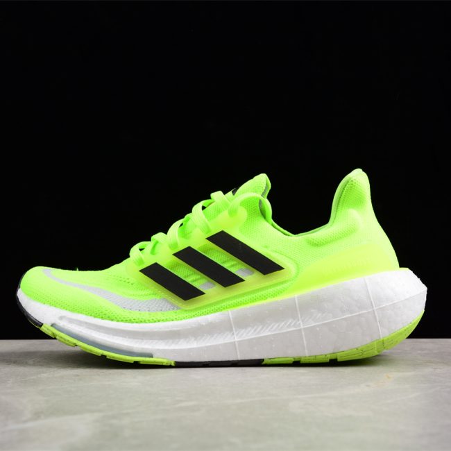 Nike Air Jordan 4 Retro "Military Black"