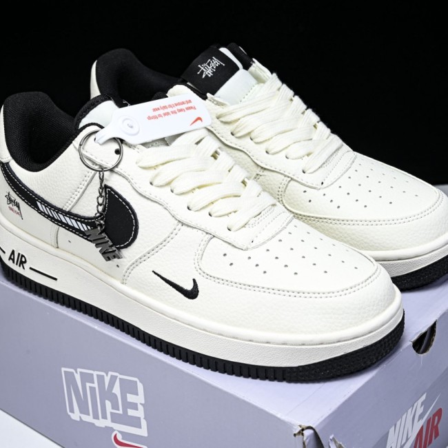Nike Air Force 1 Low ’07 LV8