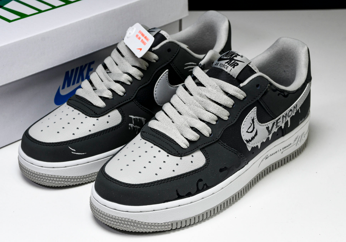 Nike air force 1venom